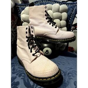 Dr Martens Page Baby Pink Waffle Boots size 9/EU 41